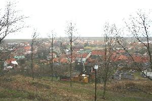Obdobný pohled na Otaslavice, jaro 2004.